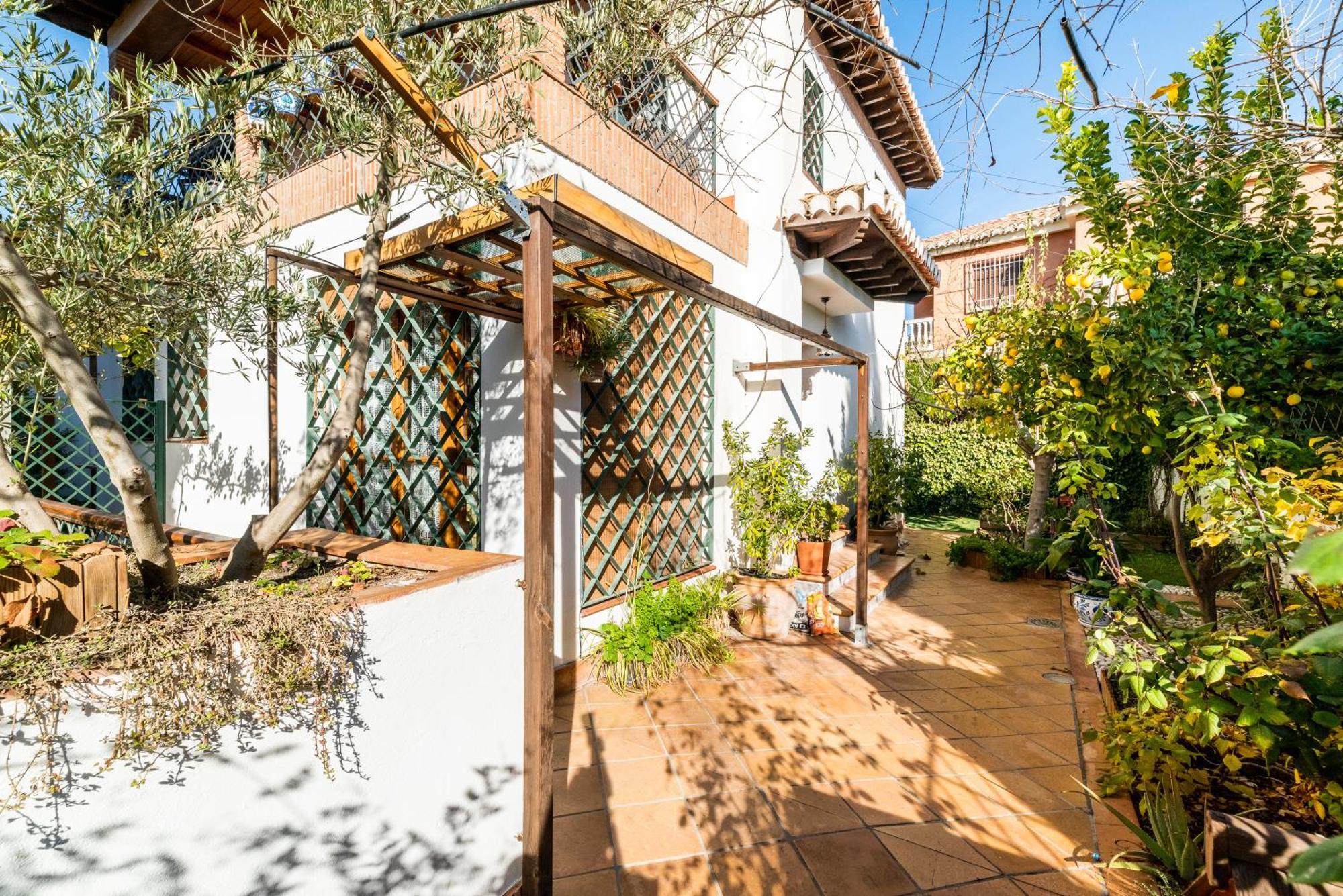 Comfort Breather - El Laurel Granada Luaran gambar